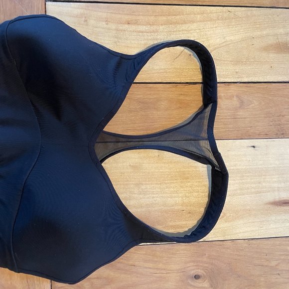 Lululemon Speed Up Bra *High Support for C/D Cup Size 4 - Picture 5 of 7